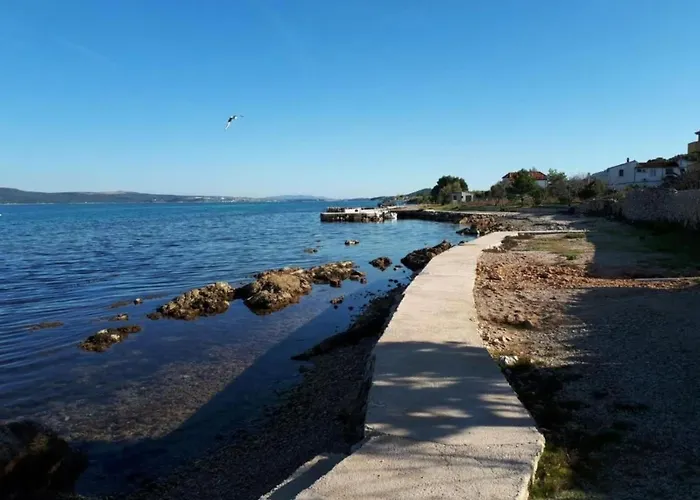 In Mit Privatem Pool By Interhome *